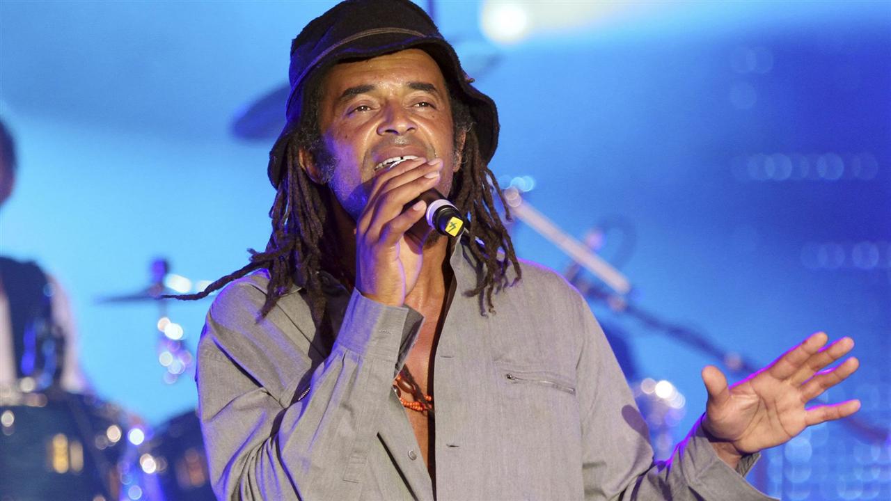 Video: Yannick Noah explodes with emotion watching his son play