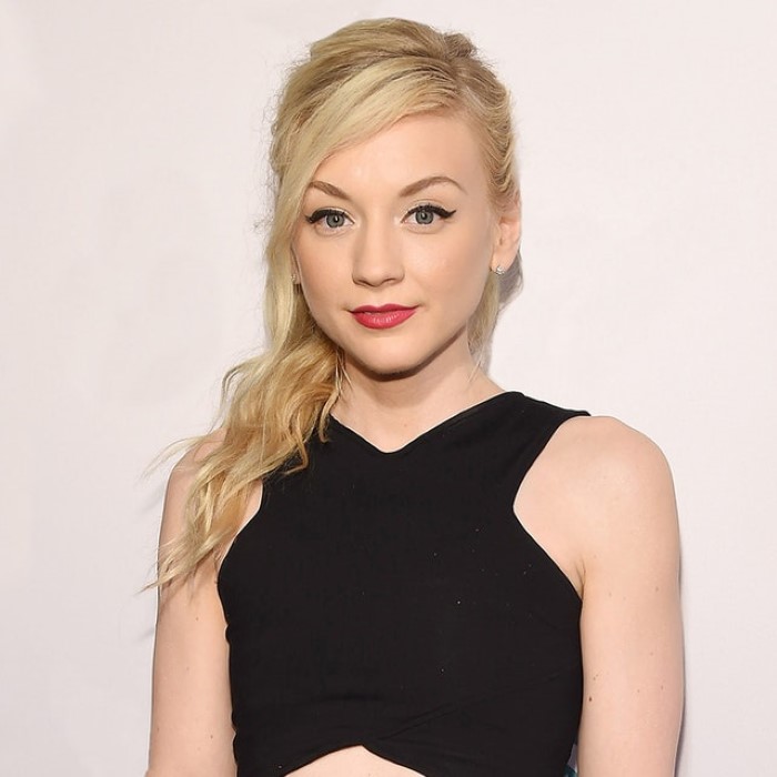 emily kinney cute